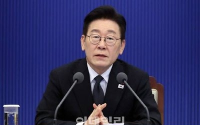 자정 0시2분 첫 글…李대통령, 설 앞두고 온라인 ‘광폭 행보’