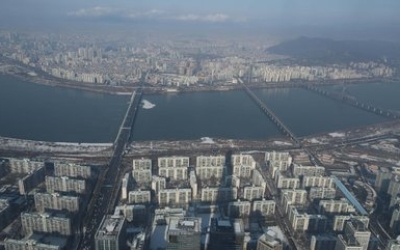 “이사가야 하는데”…서울 전세 매물 32% 급감, 비강남권 직격탄