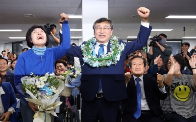 정근식, 서울교육감 당선 확실…서울시민 또 진보에 투표(종합) - 아시아경제