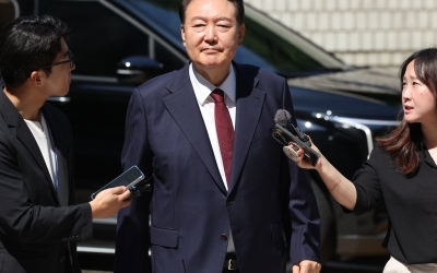 내란특검 "尹, 사실상 출석 거부…형소법상 절차 검토"