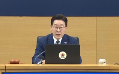 이 대통령 "부동산 정책 논의 과정서 '다주택 공직자' 배제"