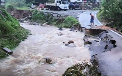 충북 시간당 70mm 폭우…산사태 · 침수 피해 속출