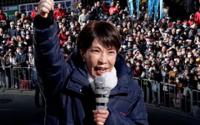 동영상 기사 아이돌급 인기로 날개 달았다…역사상 전례 없는 압승