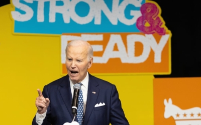 바이든 “나라 망칠 줄 알았지만 진짜 부술 줄 몰랐다”