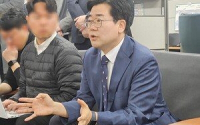 [현장] 인천시청 찾은 박찬대 의원 “F1 성과 기대 어려울 것”