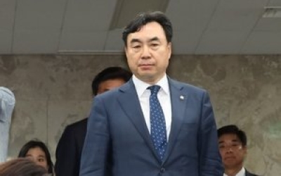 [단독] 민주당 인천시당, 윤관석 전 의원 복당 ‘승인’…당내 갈등 ‘우려’