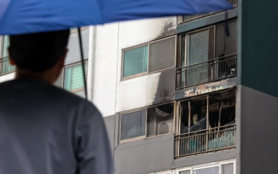 부산 개금동 아파트 화재로 자매 모두 숨져… 감식 결과 ‘콘센트 발화’가 원인