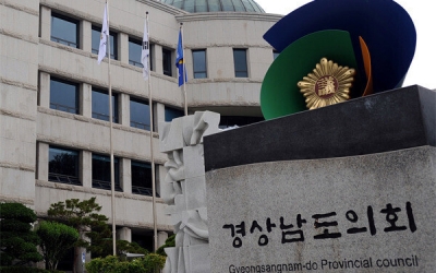 [단독] 경남도의원 간 쌍방 폭행 시비, 결국 해프닝