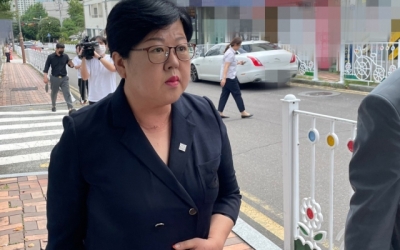 제 식구 감싼 창원시의회, 막말 반복 김미나에 “징계 대상 아냐”