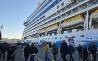 부산항, 올해 크루즈 관광객 80만 명 이상 몰려온다…부산항 개항 이래 최대 규모