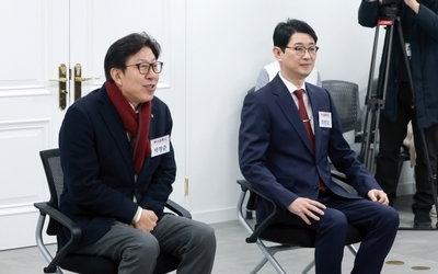 주진우 “박형준과 비전으로 경쟁하겠다”…이정현에 경선 요구