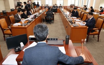 민주당, 전재수 강력 요청도 ‘묵살’…'부산 글로벌법' 논의 또 배제