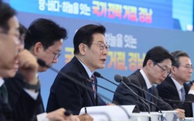 [이 대통령, 경남 타운홀 미팅] ‘뜨거운 감자’ 행정통합 언급 없었다… 지선 앞두고 신중모드