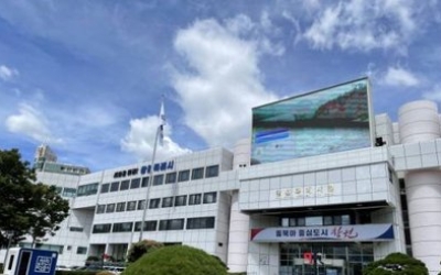 ‘무주공산’ 창원시장, 국힘 인사 잇단 출마