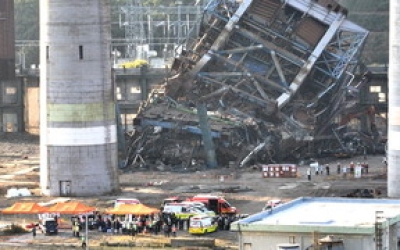 울산화력 붕괴사고 한달, 10여년내 해체 대상 40기…컨트롤타워 구축 시급