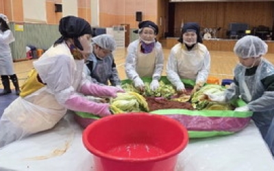 방식 달라도 온정은 여전…울산 ‘김장 나눔’ 이어져