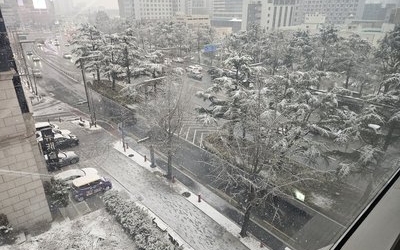 대구 경북 ‘폭설’⋯도로 통제 미끄럼사고 이어져