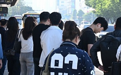광주 시내버스 파업 사흘째...운행률 80%