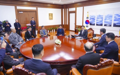 강기정 광주시장, 우원식 의장에 “탄핵의결 감사”