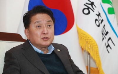 “감방 갈 각오 하겠다”… 김영환 지사, 尹대통령 향해 ‘상소’