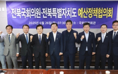 이재명 정부 ‘전북생존전략’…김 지사-정치권 무슨 이야기 오갔나