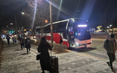 [현장] 금요일 오후 6시, 전북 떠나는 국민연금 직원들