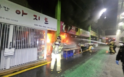 충북 제천 전통시장서 화재…1시간여 만에 진화