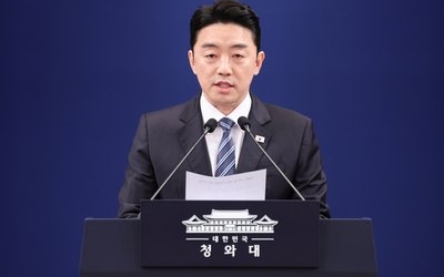 [대전일보 여론조사] '통합시장' 강훈식 선두