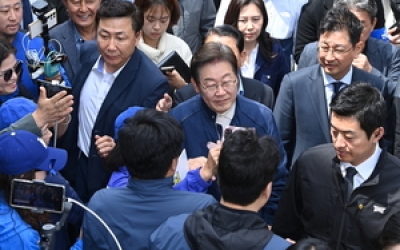 민주당 이재명, 강원도 동해안 벨트 집중공략
