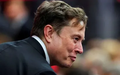 머스크 “의대, 이제 의미 없다…3년 내 로봇이 외과의사 능가”