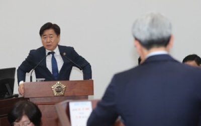 ‘행정체제 개편’ 대선 공약 포함 안돼도?...오영훈 “내 사전엔 포기 없다”