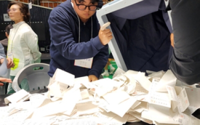 제주도민 42만명 선택은...역대 최다 개표사무원 투입