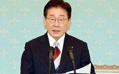 李대통령 "韓·佛, 호르무즈 해협 안전 수송로 확보 협력하기로"