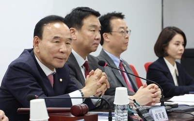 ‘기사회생’ 김영환, 국힘 충북지사 최종경선 진출 예약