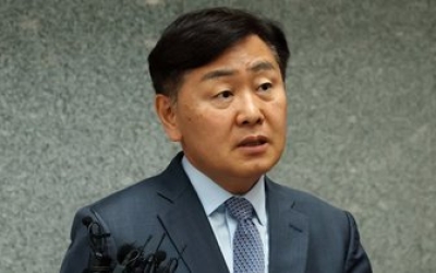 [속보] '대리비 논란' 김관영 "제명 효력정지 가처분 신청"