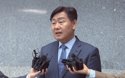 '대리비 현금 제공' 김관영 도지사실 경찰 압수수색