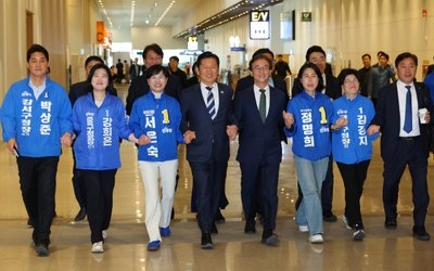 장동혁 ‘미국행’ 사이 정청래 ‘부산행’… 지선 앞두고 다른 행보
