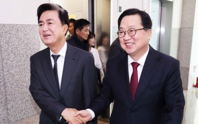 행정통합 ‘동상이몽’… 충남 49% “찬성”·대전 48% “반대” [