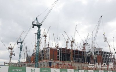 "금지된 것 빼고 다 허용"…'규제 대전환'에 반도체 투자·증설 속도 붙나