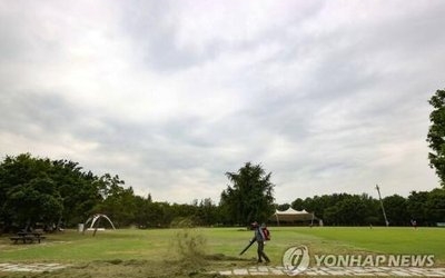 [날씨]강원내륙 15도 안팎 일교차⋯일부 지역 비